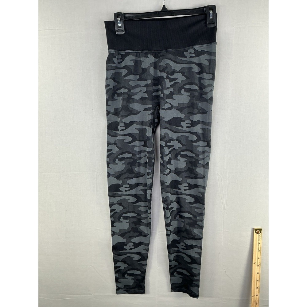 Pink Active Gray Camo High Rise Leggings Women's Size M Stretch Athletic